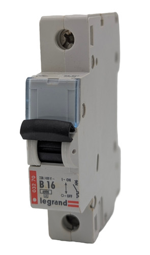Legrand 03270 b16 230 - legrand,