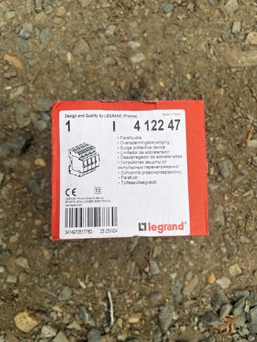 Legrand 412247 spd 40ka - t2,