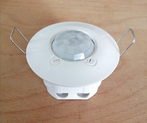 Legrand decken bewegungssensor - legrand, decken-bewegungssensor